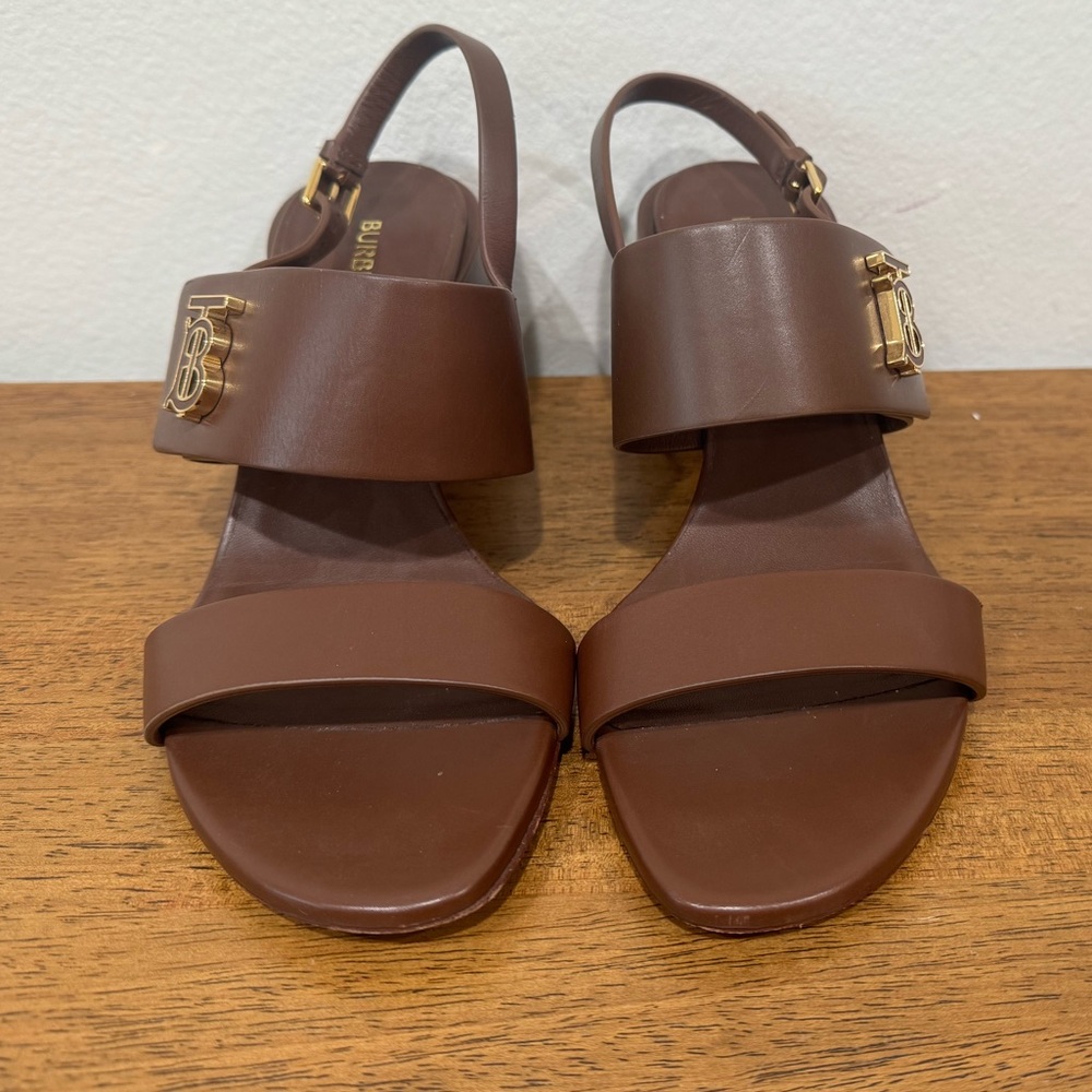Burberry Virginia 65MM Logo Leather Sandals size 38 - Picture 2 of 8